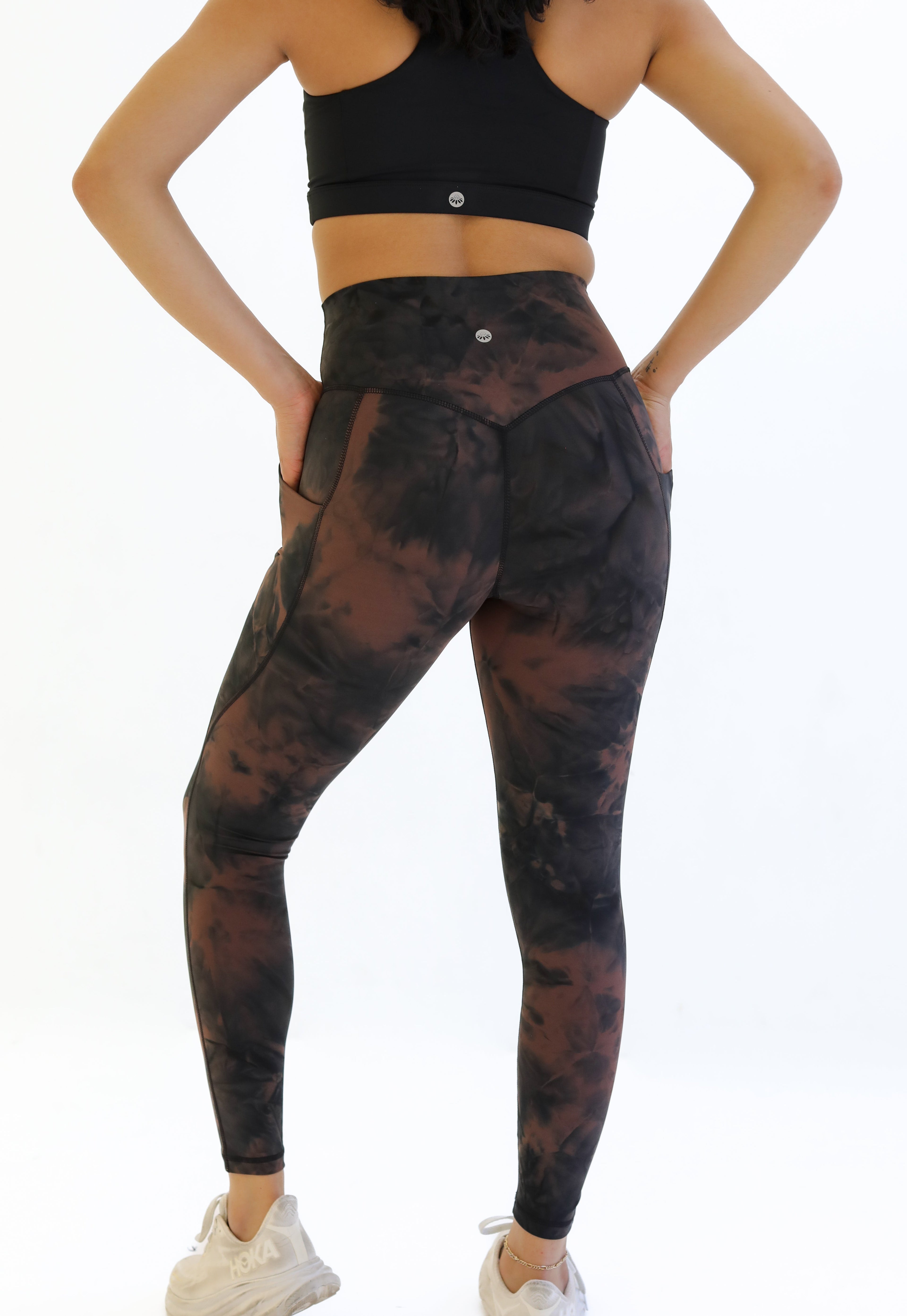 Lux Pace Leggings (26in.) - Fossil / Black Tie Dye