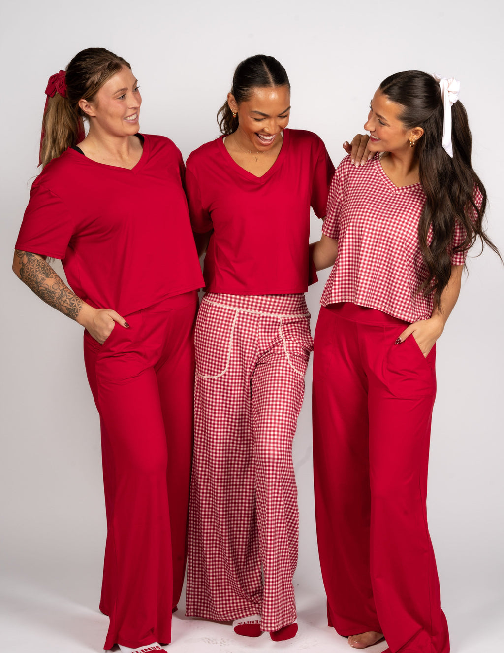 Weekend Lounge Tee - Cherry