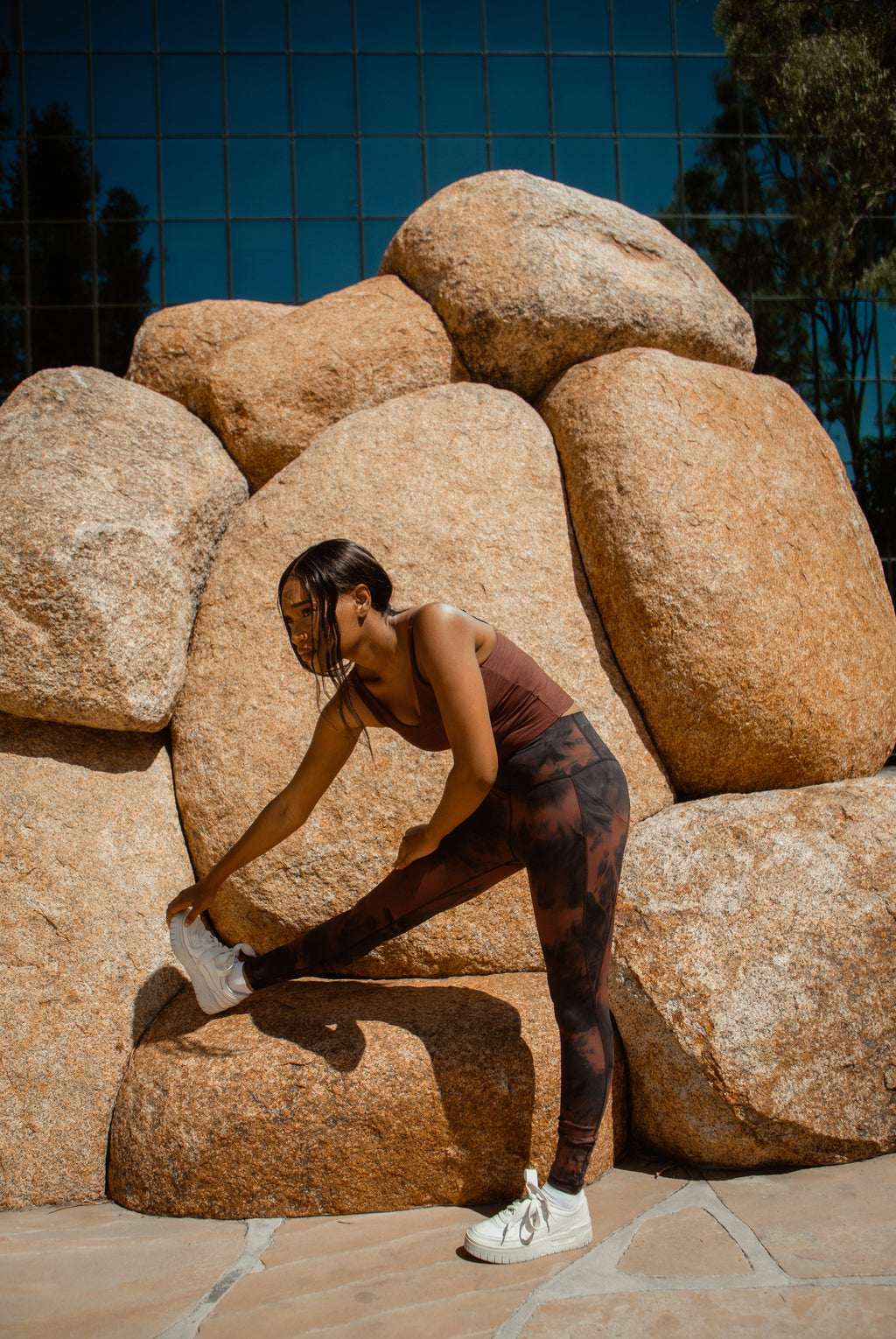 Lux Pace Leggings (26in.) - Fossil / Black Tie Dye