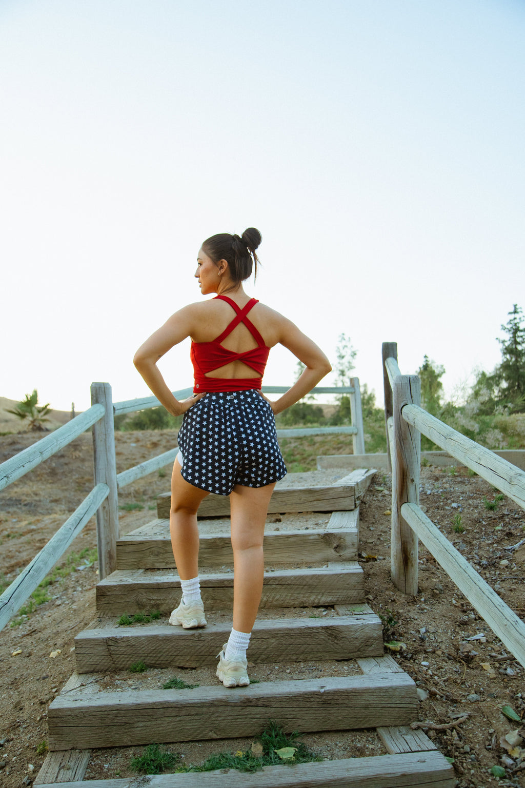 Skin Twist Back Crop - Cherry