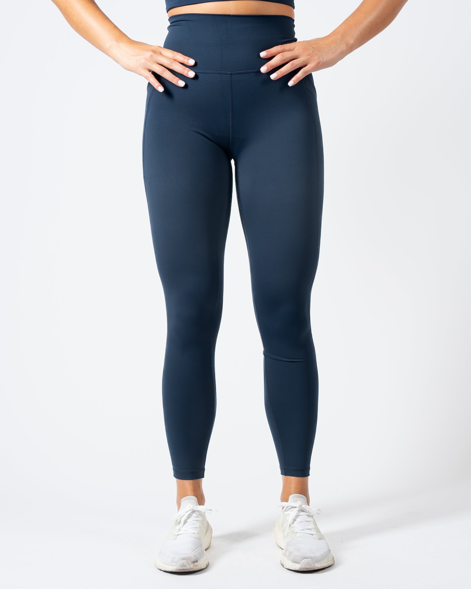 Lux Pace Leggings - Navy