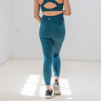 Lux Mamacita Maternity Capris - Pacific