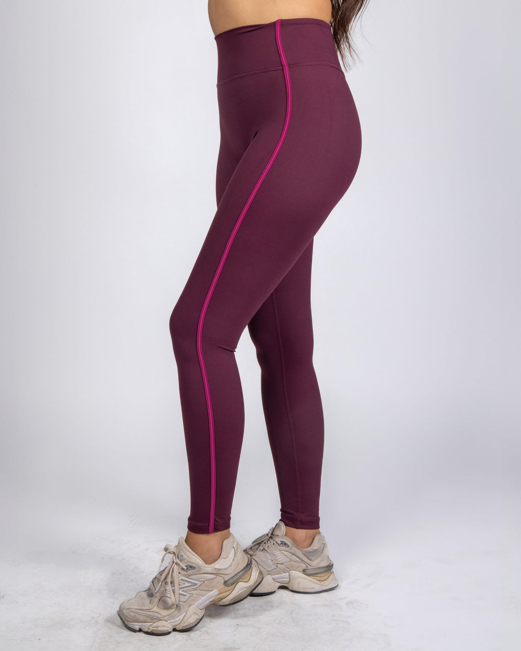 Lux Streamline Legging (26 in.) - Plum/Boysenberry