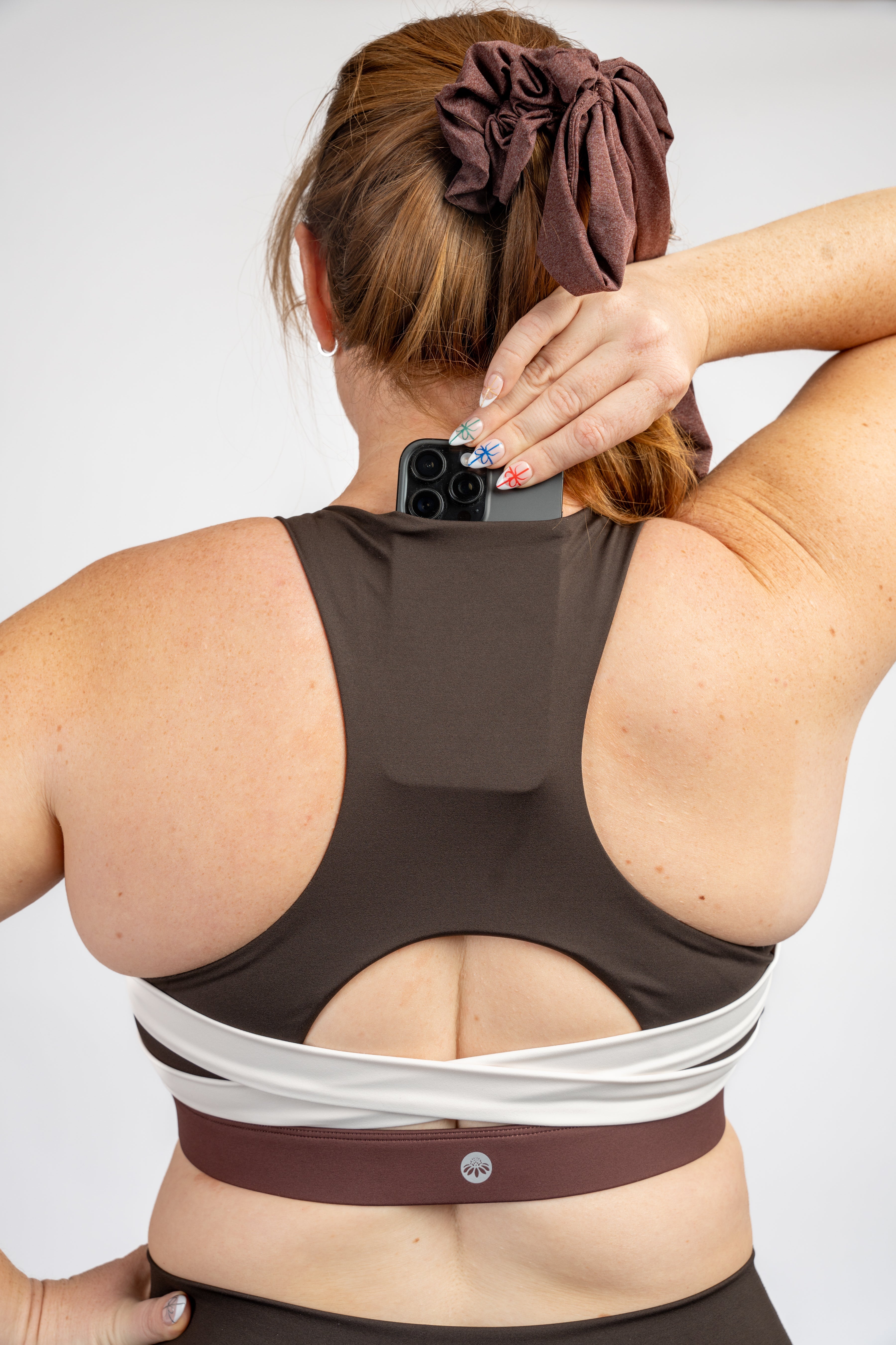 Ascend Racerback Bra - Cocoa/Fossil/Jet Stream